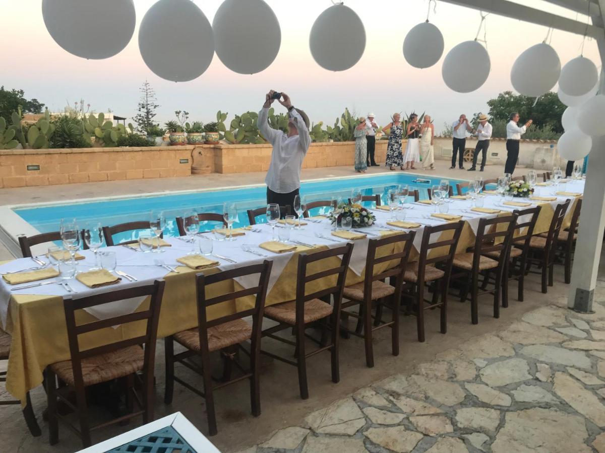 Villa Ceni - Appartamenti Con Camere, Cucina, Wc E Terrazza Sul Mare In Villa Con Piscina, Giardino E Parcheggio Marinella di Selinunte Dış mekan fotoğraf