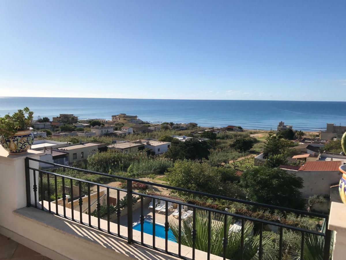 Villa Ceni - Appartamenti Con Camere, Cucina, Wc E Terrazza Sul Mare In Villa Con Piscina, Giardino E Parcheggio Marinella di Selinunte Dış mekan fotoğraf